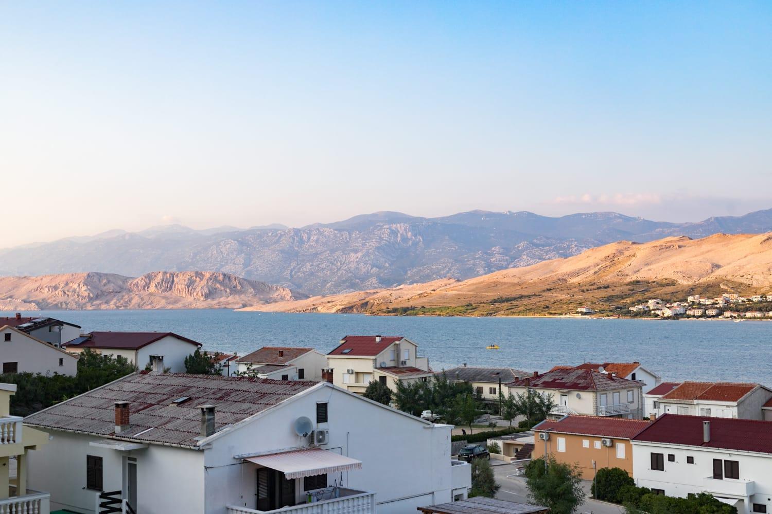 Mb Pag Bed&Breakfast Pag Town Bagian luar foto