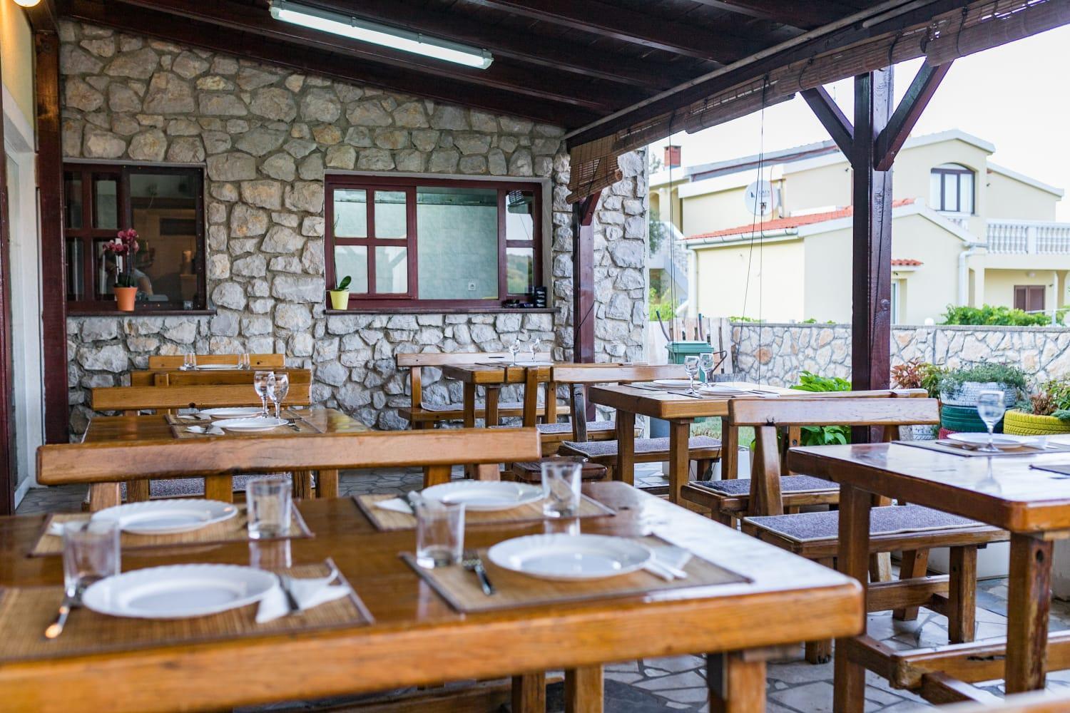 Mb Pag Bed&Breakfast Pag Town Bagian luar foto
